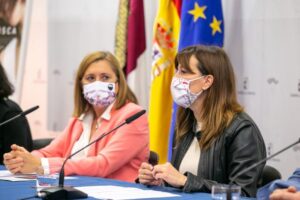 Impulsando nuevas acciones, a través del teatro y los libros, para concienciar sobre igualdad y la lucha contra la violencia de género