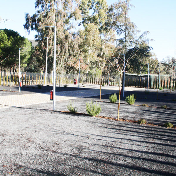 Con trece plazas y una inversión de 160.000 euros, el área de la Dehesa Boyal se suma a la red de autocaravanas provincial