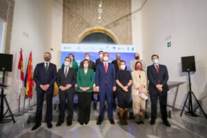 La alcaldesa aboga por un modelo turístico moderno, sostenible y respetuoso con el residente