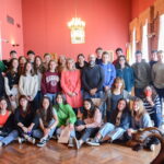 Alumnos austriacos que participan en un Erasmus del IES Alto Guadiana visitaron el ayuntamiento de Tomelloso